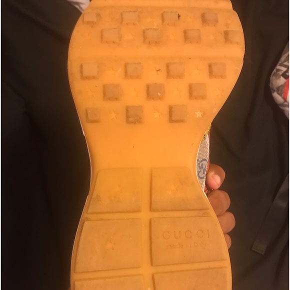 Selling them because I don’t want them anymore - Picture 3 of 4